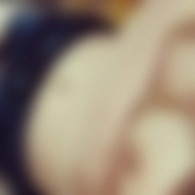 横たわりおっぱい💓(○○○)