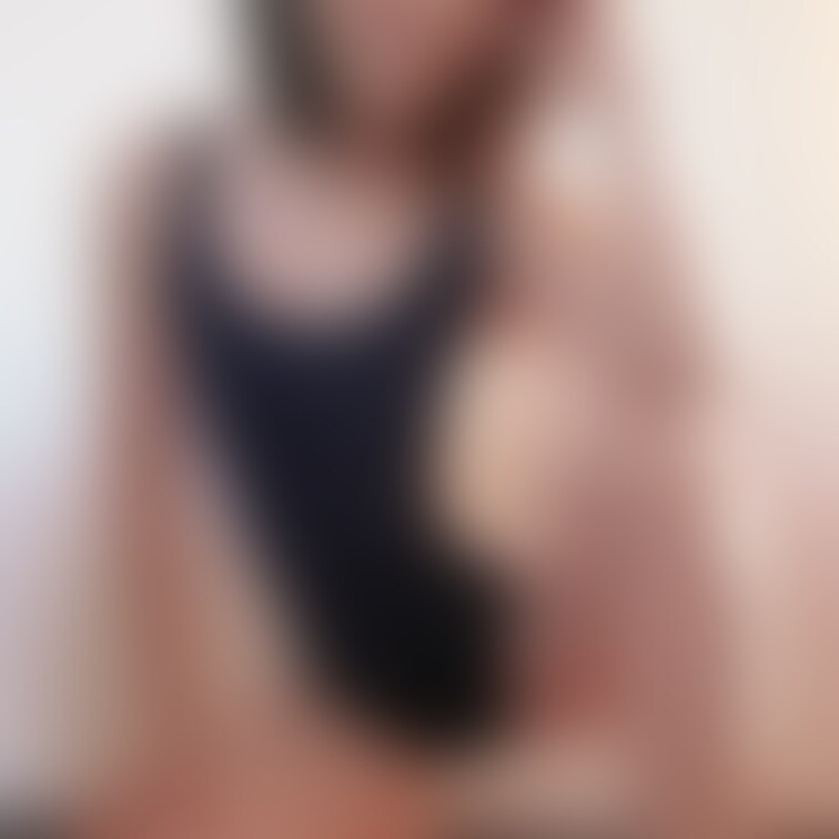 熟女のスクール水着
もう着ることないかもね😅

せっかくだから
見てあげて！
