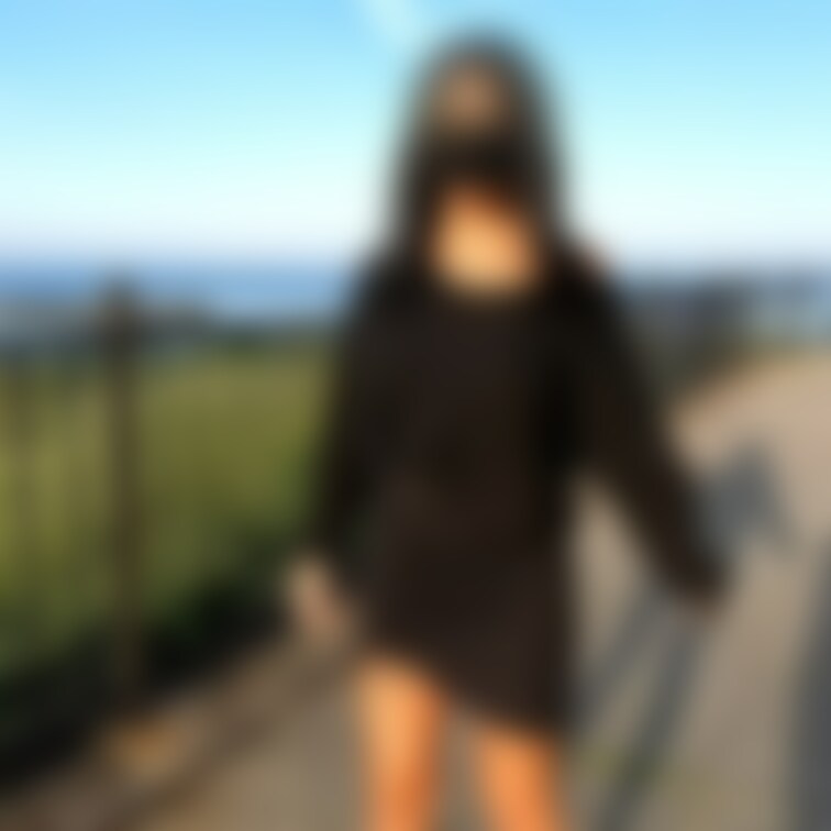 【公園露撮編】
ふらっと寄った公園で意味のないおっぱいチャレンジ😁