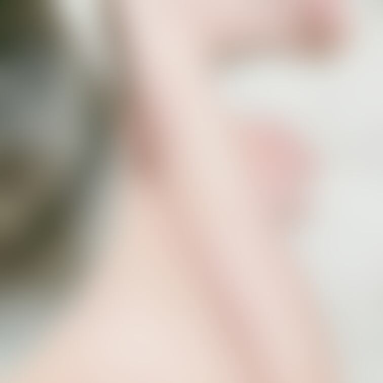 このポーズちょっとえっちじゃない？😉