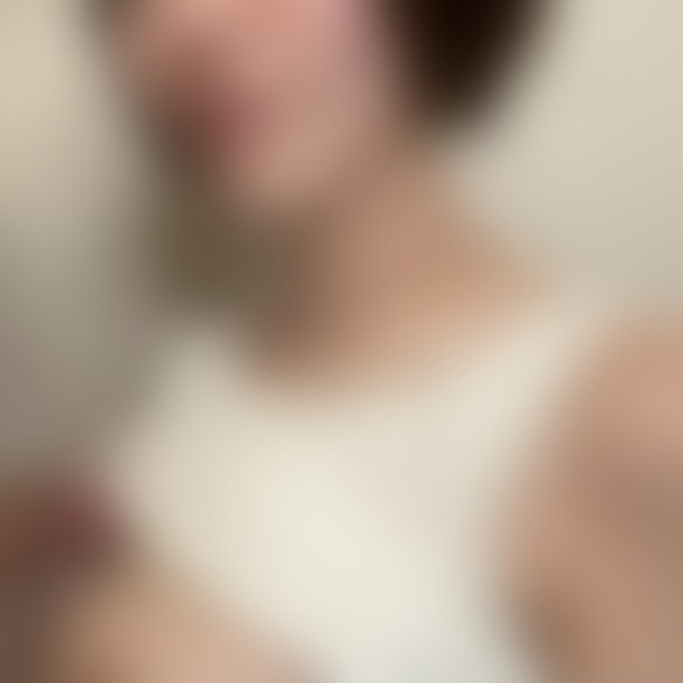 ザーメンで顔を汚されちゃった❣️

こちらの動画が人気のようなので、オフショット公開(*/ω＼*)
https:/