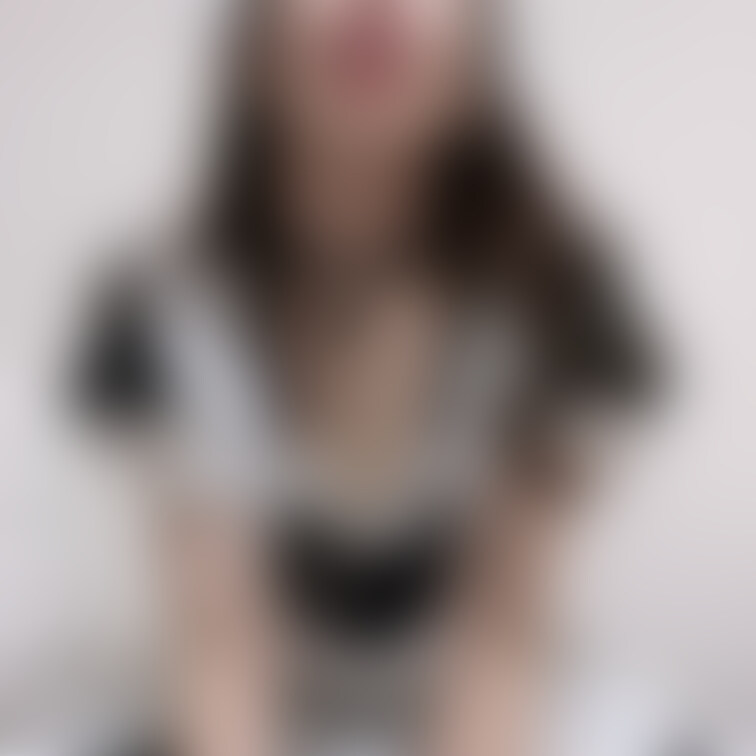 メイドちゃん

谷間とおぱんちゅ見せちゃう(⑉• •⑉)❤︎

肌白いからすぐ赤くなっちゃうの…
腕掴まれたり