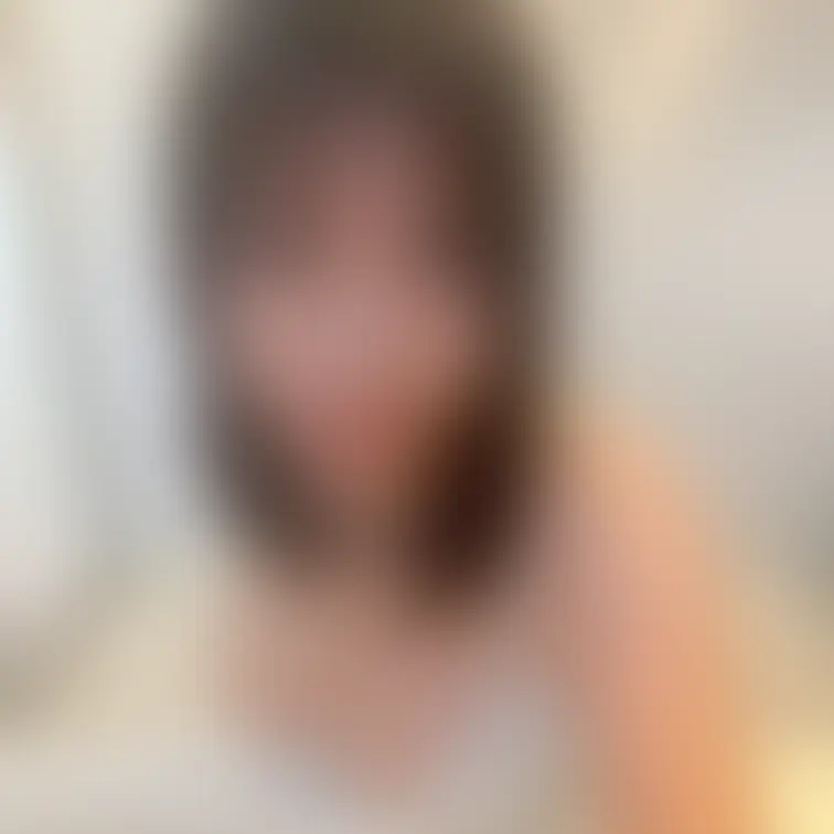今日は家族が家にずっといるので
お風呂場でこっそり🤭
