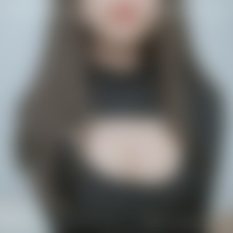 【顔出し（目）あり写真】
こんな服、好きですか😚？？
こちらの動画もup予定です⸝⸝•̀֊•́⸝⸝)♡
楽しみにし