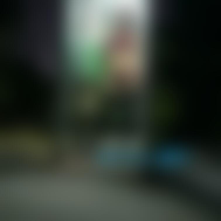 昨日、Twitterにこの写真載せて、電話で話したい人いますか？ってツイートしたら沢山のリプ貰ったのですが、明日の昼間に
