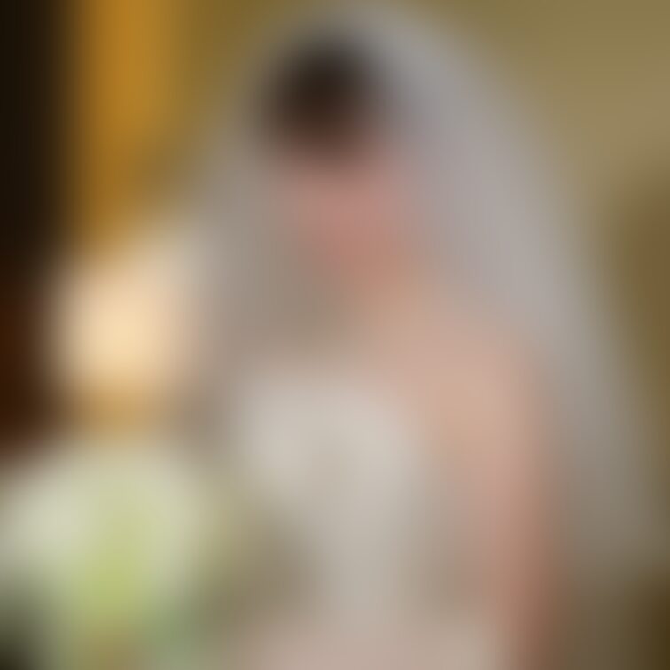 #003 MKちゃん　
花嫁さんのおしっこ見てください(#^.^#)（3/23ページ）

プレミアムプラン専用モデ