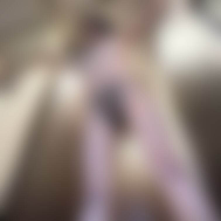 今日もぉ、、、
びらびら、、丸見え、、だよぉ。。。