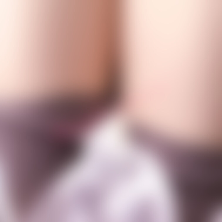人妻のパンティはいかがですか?