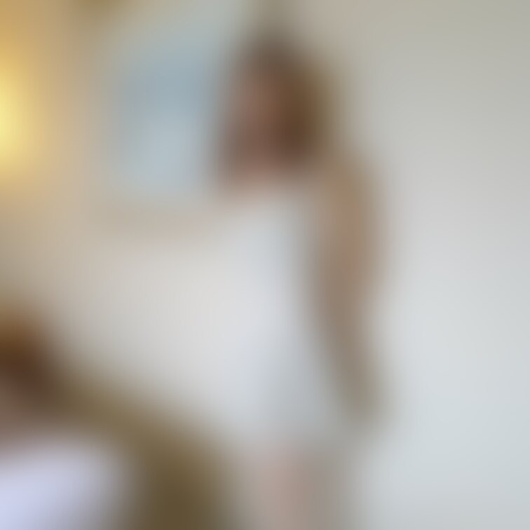 クリンです。
2年前のですが送ります💖
この時はかなりウエスト締まっていました💦
シックスパッドで鍛えてキ-プしま