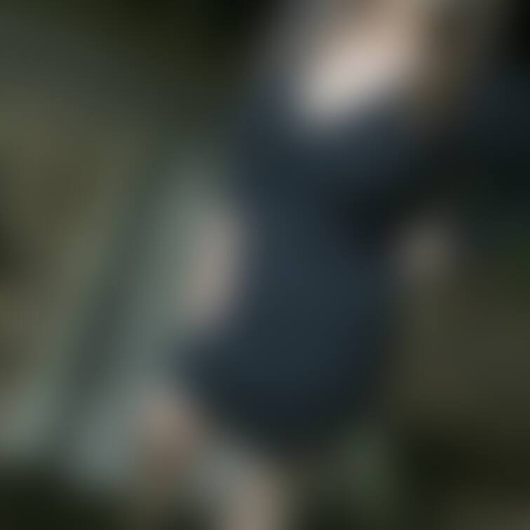 ちらっ