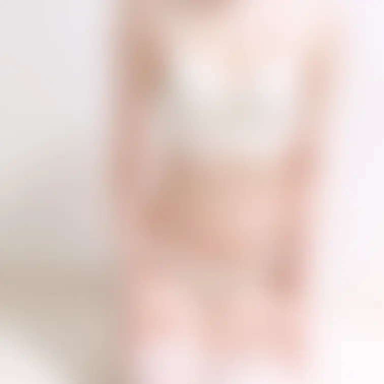 正座してご褒美を待ってます
ご褒美はあなたの。。///