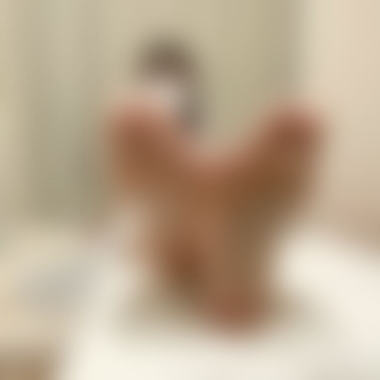 ○○○女子大生(19) あみちゃん③
足のサイズ:23.5cm