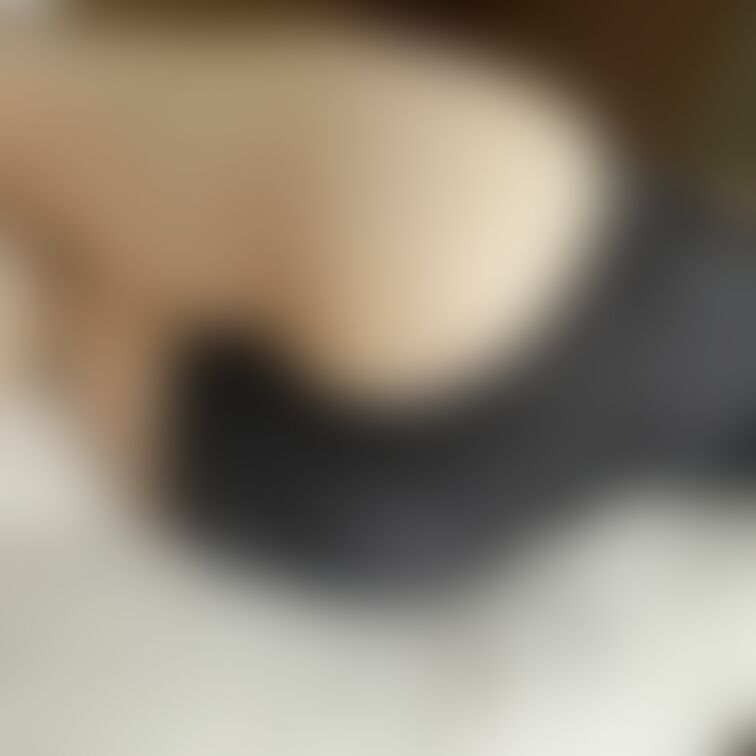 旦那さんの実家に帰省中なのに朝からちょっかい出して来る旦那。