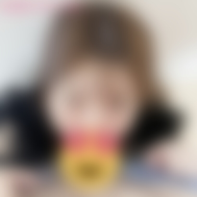 こんばんは、皆さんれいです😘GWは皆さん楽しんでますか？？これはとある場所での一枚です🥳
5月もエロエロ動画撮りますの