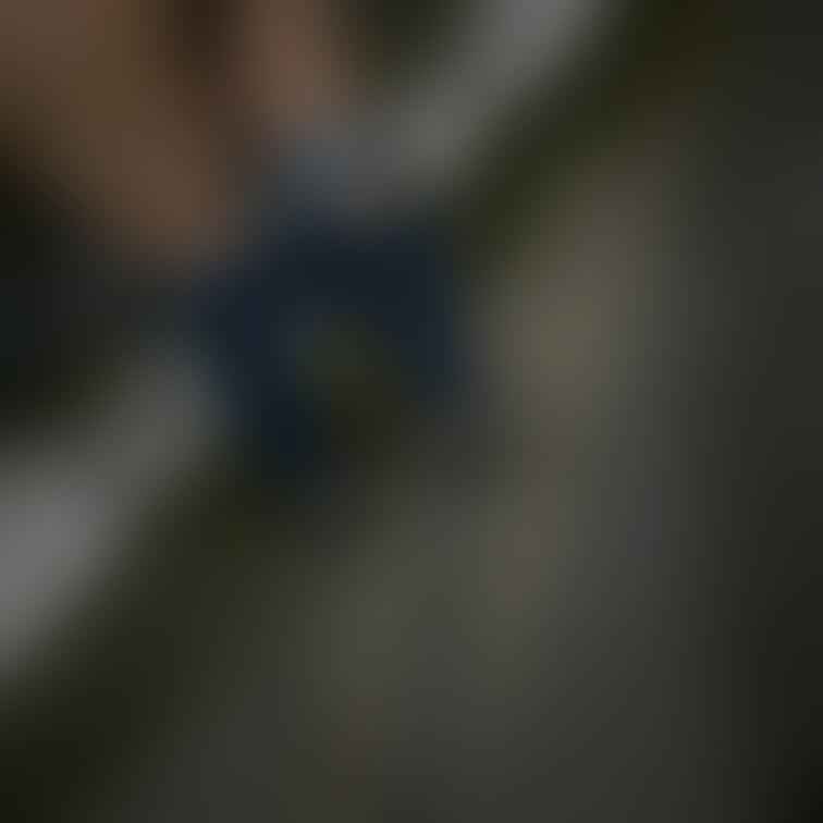 Twitterにのせてないやつね
なんかリアルな感じが良きですな🤤
下付きだから見えてる気がするww

お尻大き