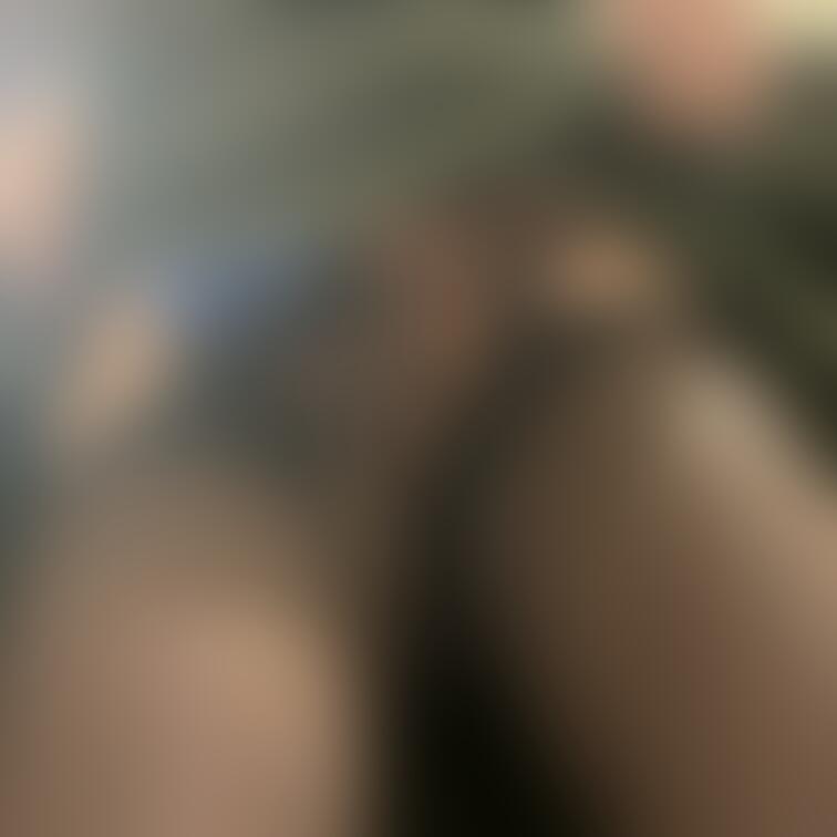 下からアングルのパンティ見せ♥
