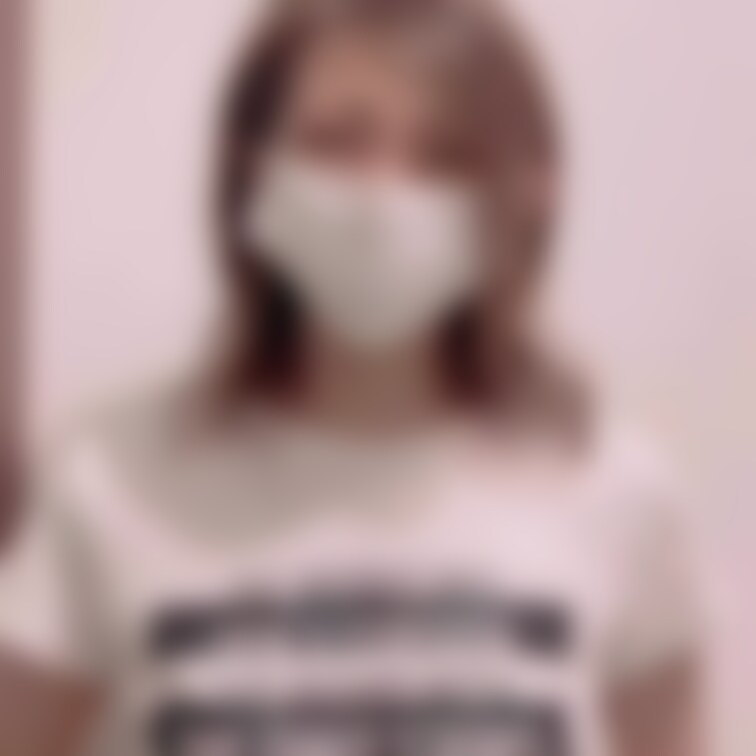 Tシャツの下はノーブラです❤️
おぱい出して🥰
お仕事頑張った方へ❤️

いつもありがとう❤️