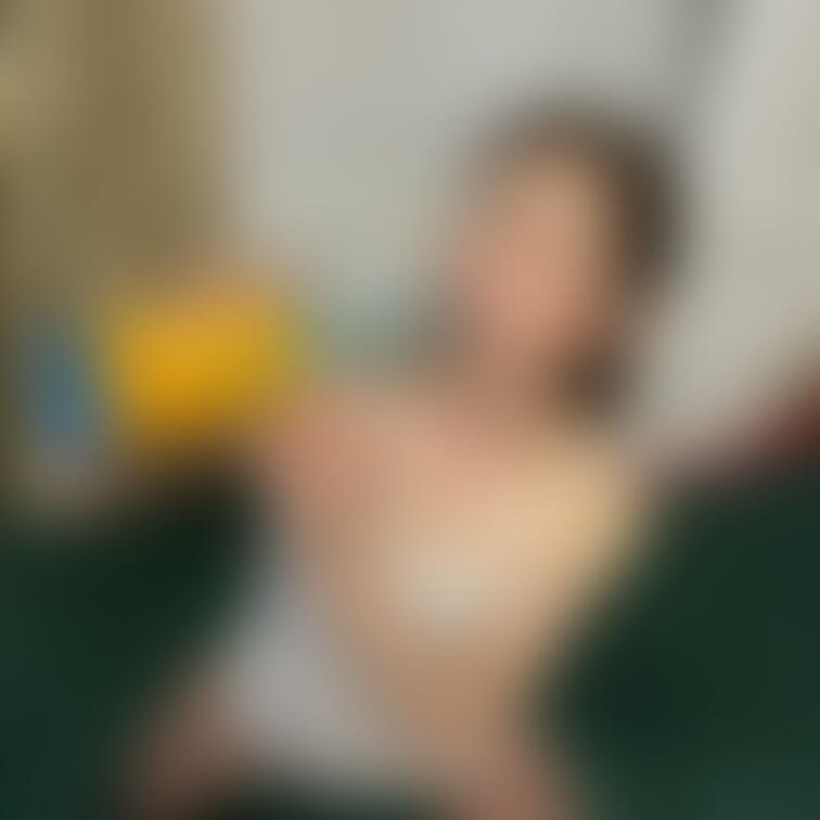 無理プラン用
💓クリン一升瓶シリーズ💓
今回はいただきモノです〜一升瓶ではありません🙇
コレなら奥まで入るかなって