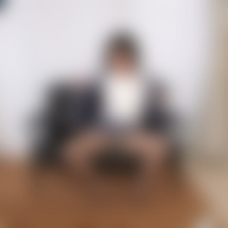 【Premium model】#040_MAASA
パイパンまあさの「まっぱでおしっこ大放出」(4/25ページ)