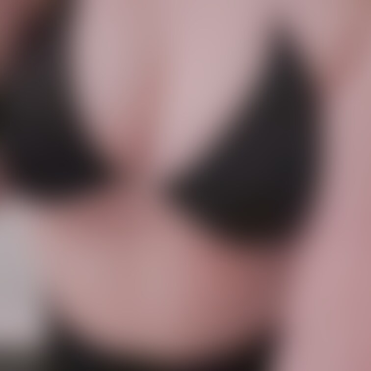 👙🏝️