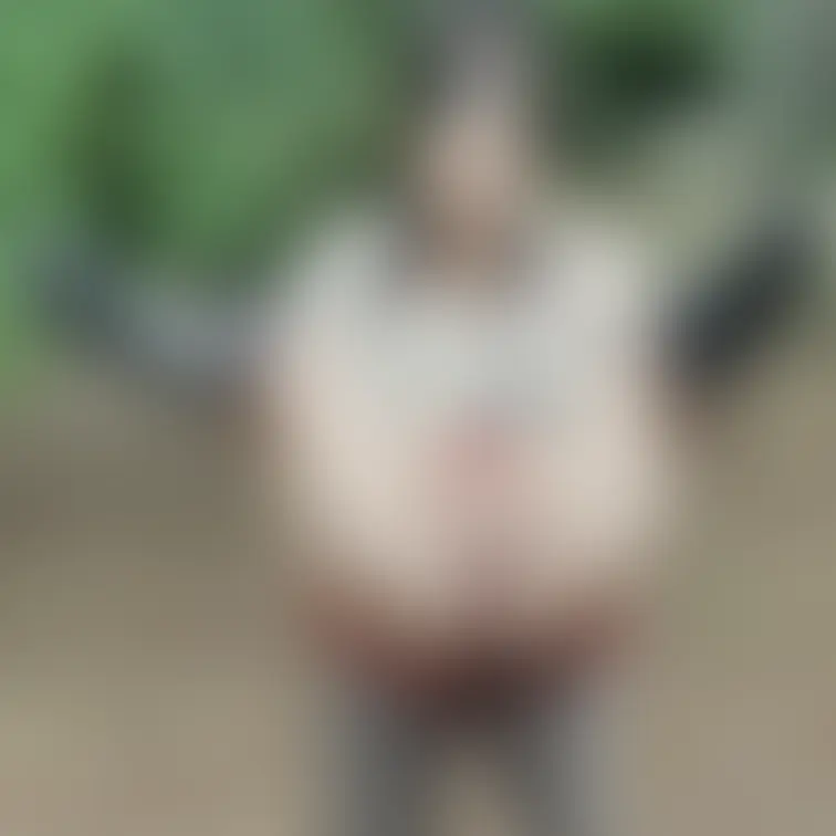 [開放的な気分で皆様に露出オ○ンコを披露する人妻]
の別のショットになります☺️
お外で殿方に抱え上げられるアナル&