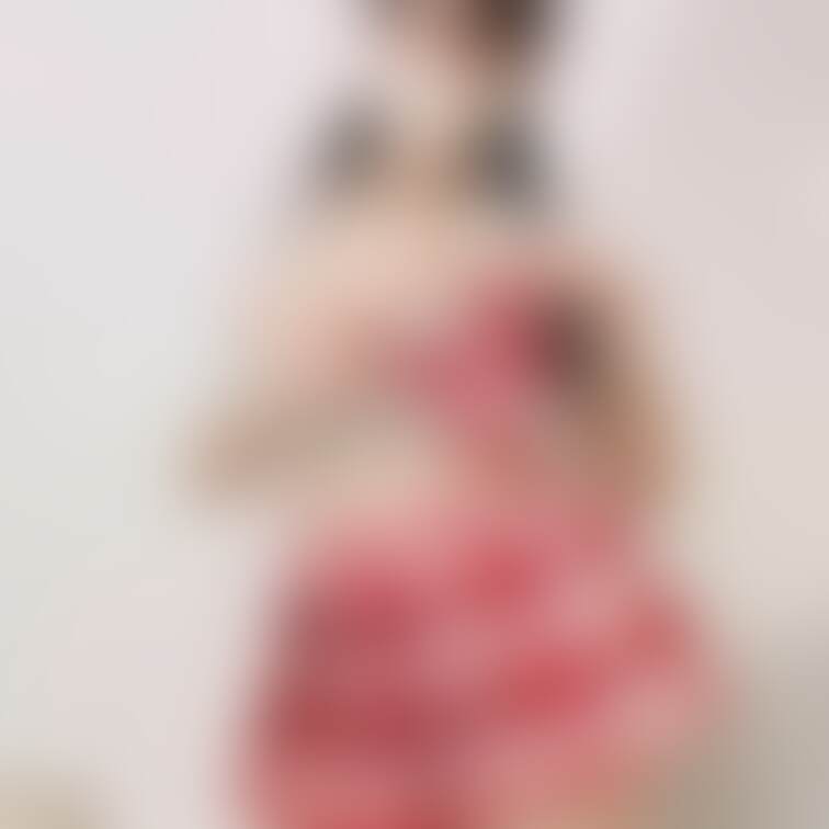 こういう派手な制服もいいよね💜