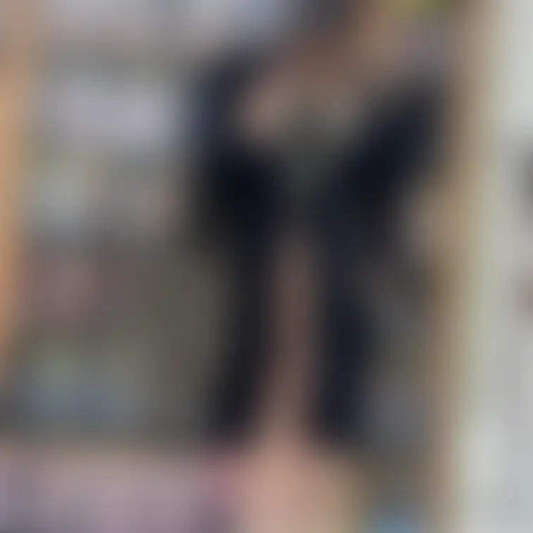 某ショップで、なんかスースーするなと思っていたらチャック全開でした🫣💖しかもノ…