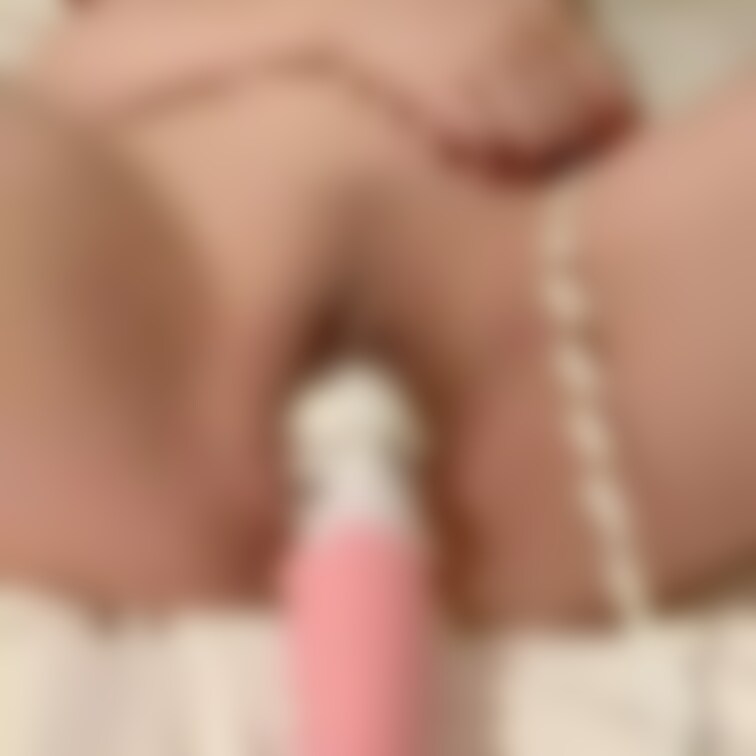 可愛い看護師さんは夜も元気にイキ狂い