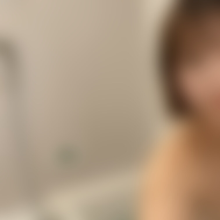 お風呂場での乳首丸出しの撮影に挑戦したよ✨

Xやインスタではまだ言ってないんだけど、1月中には乳首丸出しの動画も公