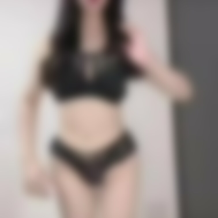ウマウマッってやつmaimaiでしか聞いたことないけどなんか可愛い💓


この日は下着がセクシーだった🫢

T