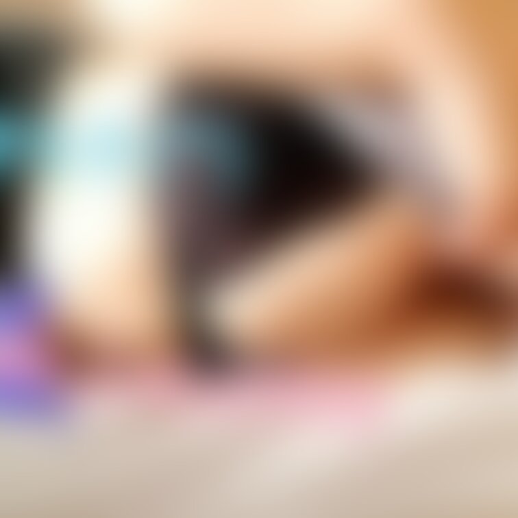 朝…ゴロゴロしてた…🥱
こういう時間にイチャイチャ出来るのっていいよね🥺💕って妄想w