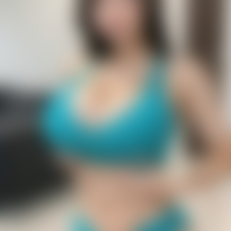 そんな薄着で一緒に寝るのかい!?