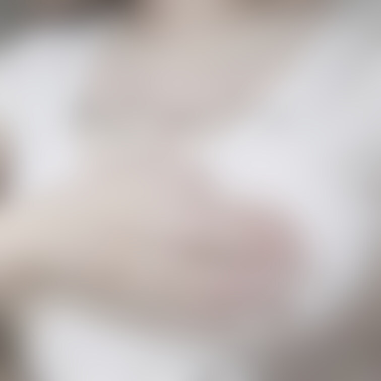 下着ぱい
【写真 後編】

暑いからお部屋では下着で過ごしてます♥何見える、、、かな？😳
白い下着だとマシュマロ
