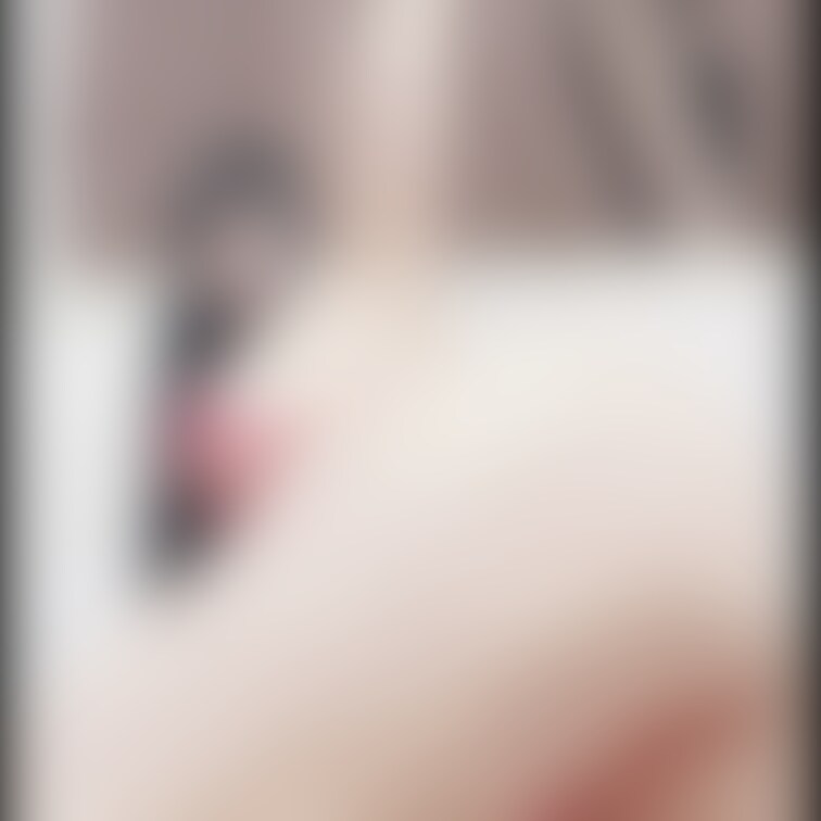 セクシーマイクロビキニお○○○さん