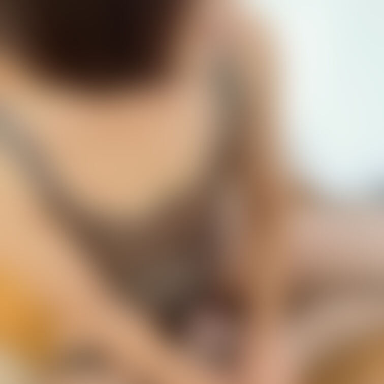 あぐらかけなーい💦