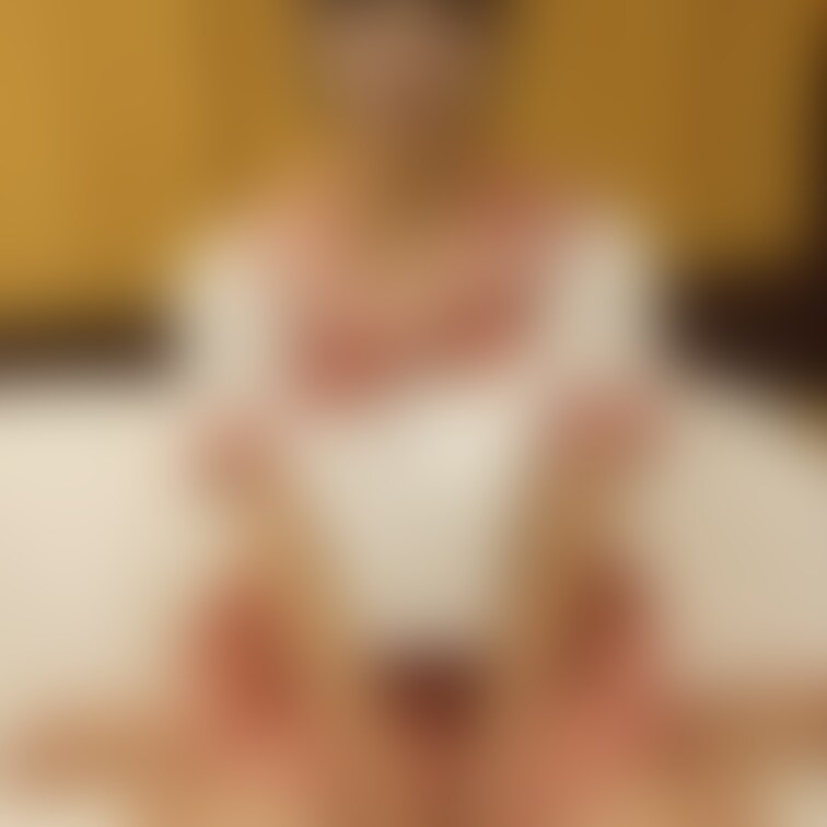 私のコスプレ姿どう？🥰
可愛いでしょ？
無料で見れるよ？😌