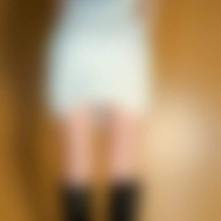 【下着販売】
【ブーツでパンチラ動画】で着用した下着をお譲り致します。購入手続後、DMにて送付先を連絡して下さい。