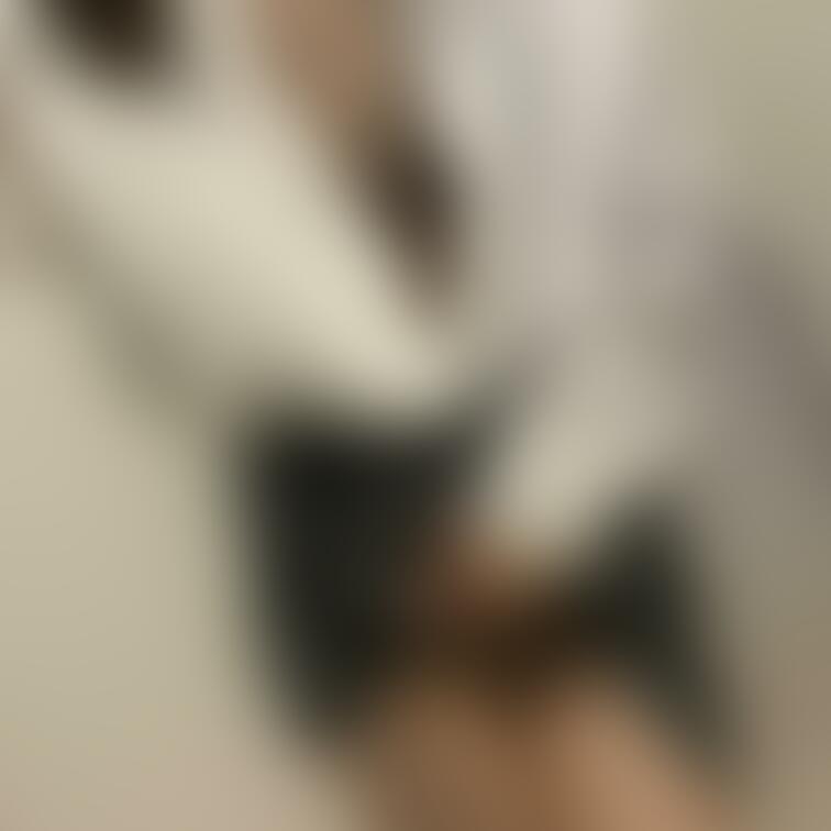 童貞にマン毛見せた時の「はあはあ」するような顔って最高😂
煽ったり罵ったりしたくなるわ！！！！
童貞！！！観てんのか