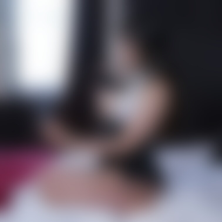 横から見た方が綺麗に見える？✨

撮影前の自撮りは欠かせません😥💫