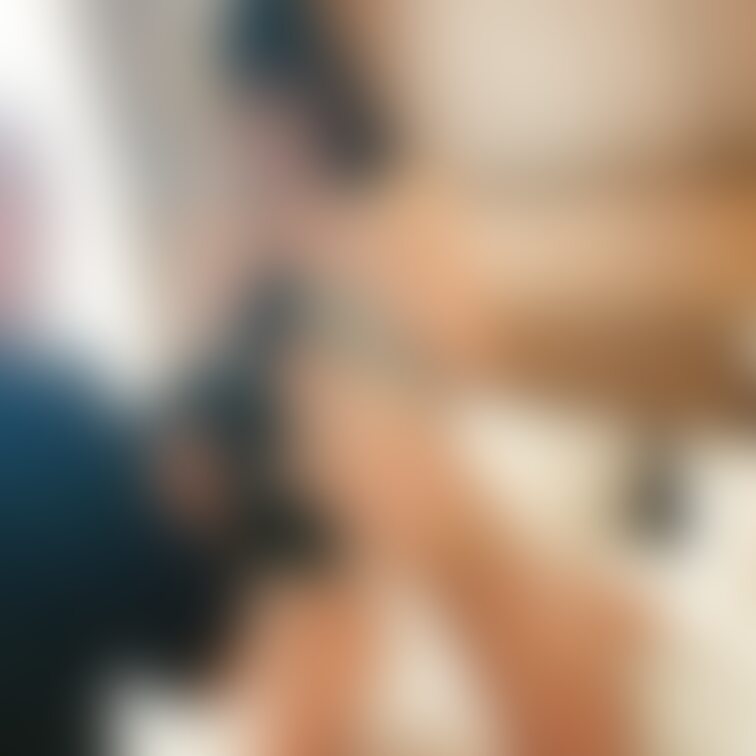 グラビア時代の未公開画像です。この頃の方がむちむちでした。