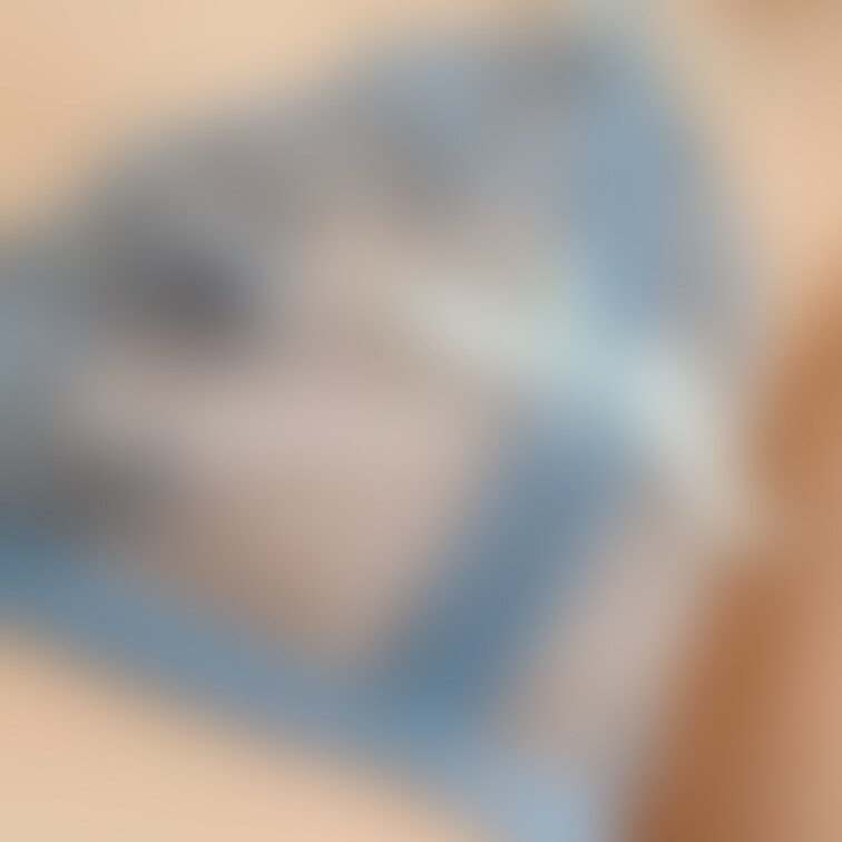 意外と見えそうで見えない👀
