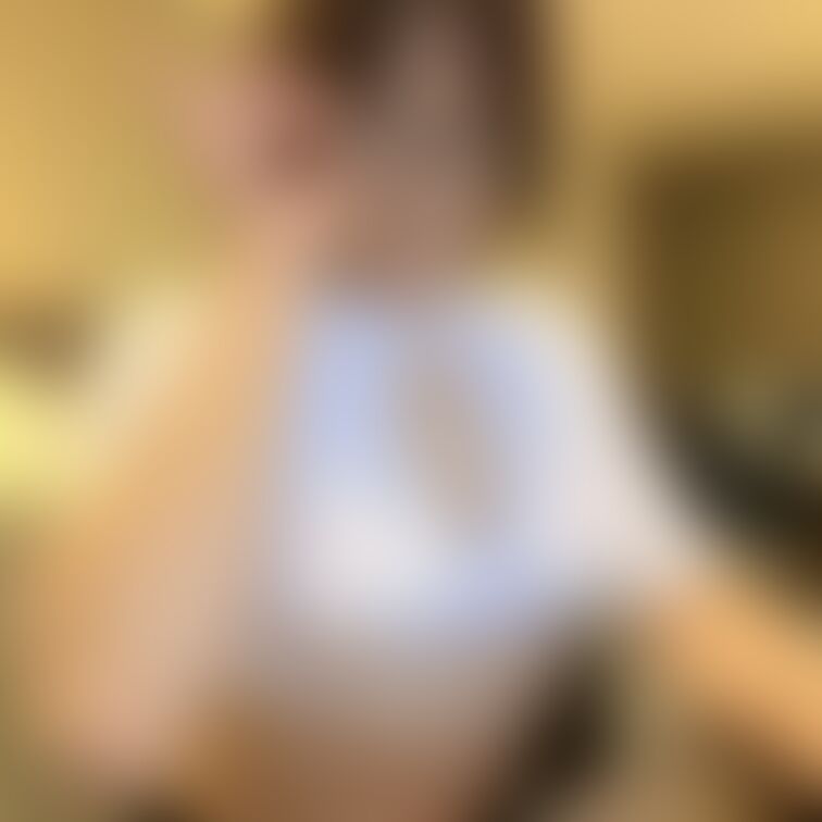 もぉぉ、、、
おっぱいばかり、、見てるんだからぁ、、
そんなに、、見てばかりだとぉ。。