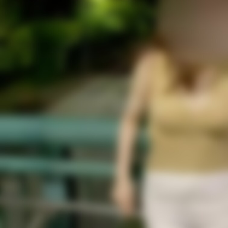 某公園で露出お遊び💕
覗きさんも話しかけてくださり、彼氏くんと一緒に6人に視○○○されて露出撮影しました💓😳

交