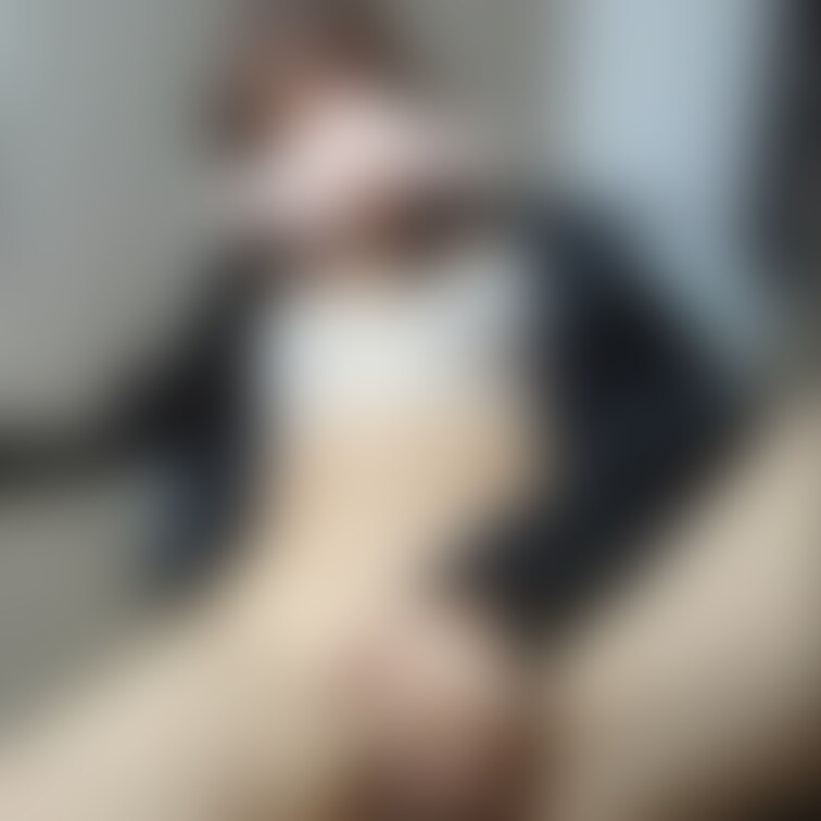 ツイッターに載せた奥さんの着エロ風写真です😆
ツイッターには指一本まで載せましたが、ここにはくぱぁ写真も載せておきます