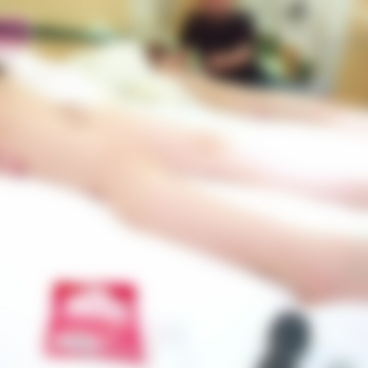 【足裏フェチ】テンガポケット電マで足の指を開きながらオナニーする税理士

税理士みゆ２５さいが、オーガズムに達し足指