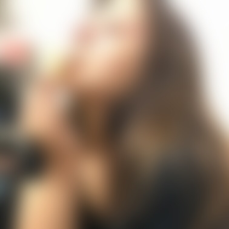 妻のまったり画像。それとワキチラ見画像