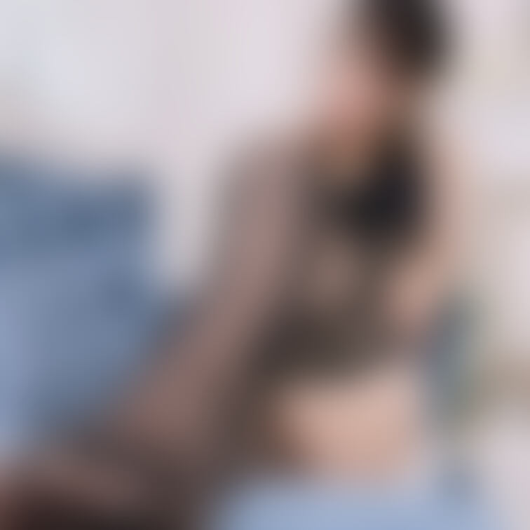 女王様スタイル♡
意外とボンテージがお好きな方が多いですね‪⸜♡⸝‍‬

ひざまづきなさい🥰
