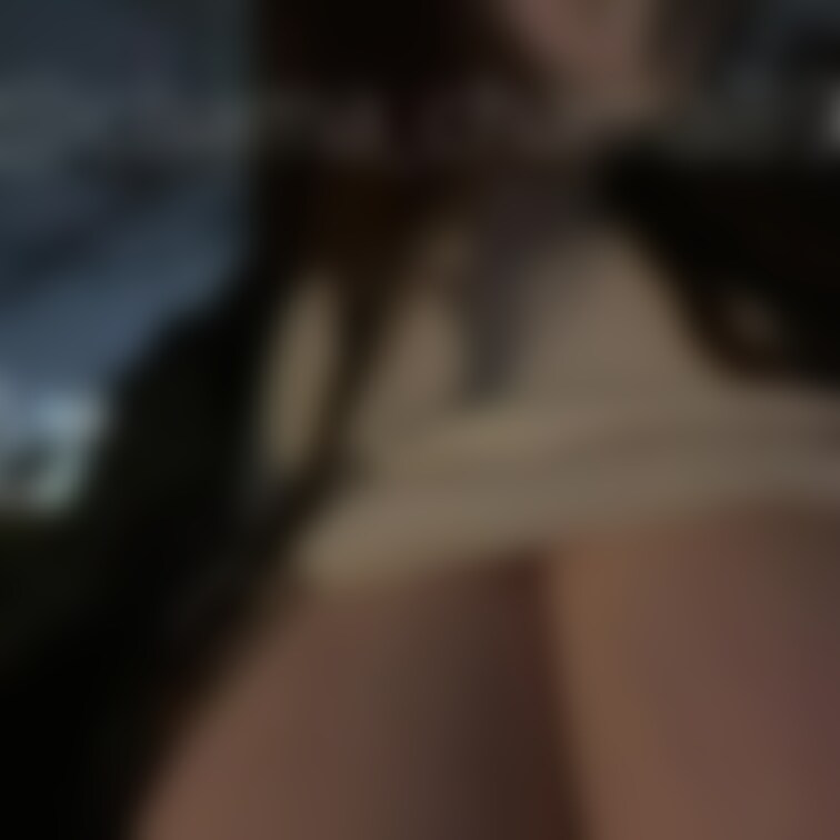 最新おっぱいダッシュシリーズ✨
ニットから飛び出るLカップが躍動しちゃってます✨

購入された画像、動画はスクショ