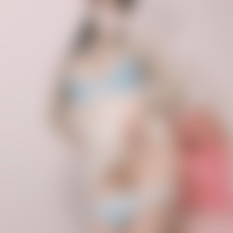 ちらっ