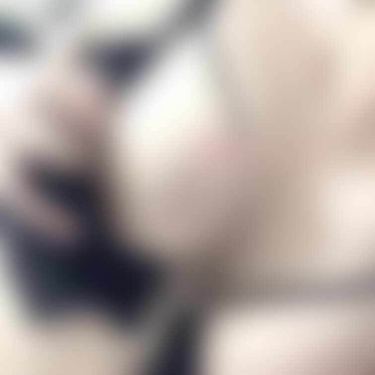 謎紐ブラからちらり|ω•)チラッ